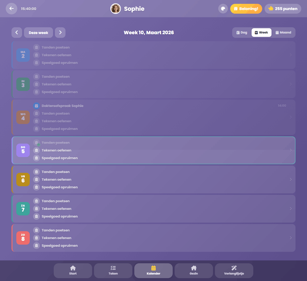 Chup gezinsagenda met wekelijkse activiteiten